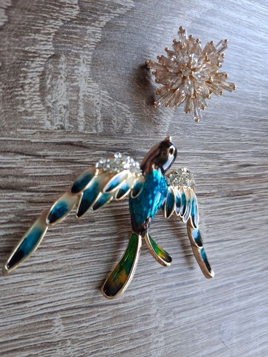 2 broszki w dobrym stanie