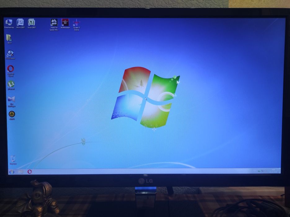 Компьютер  Системный блок Двухъядерный  2x2.0/4/160gb/video x1650