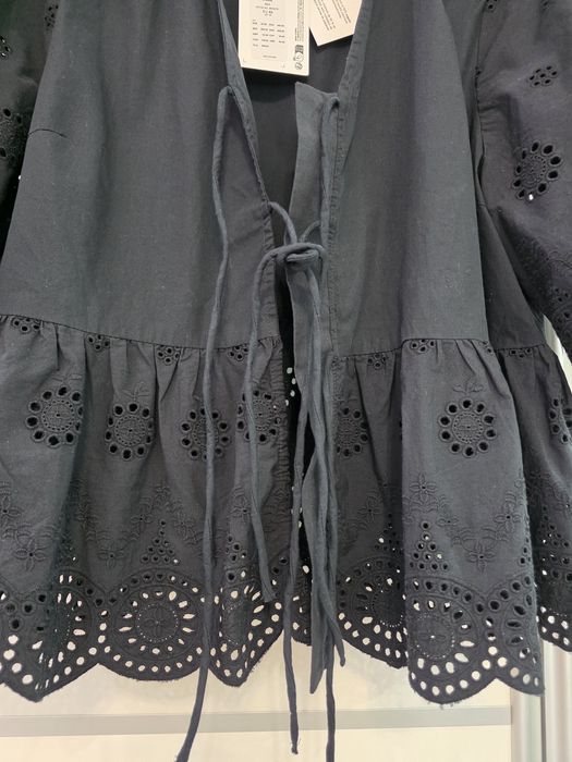 Czarna bluzka YAS ażurowa wiązana XL bawełna