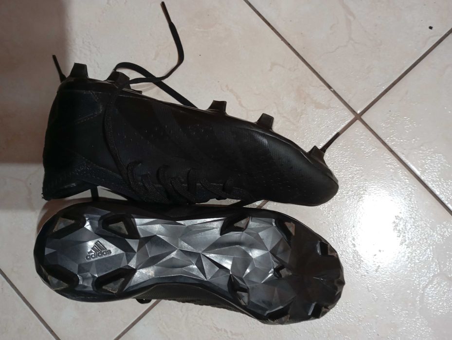 Korki adidas predator.