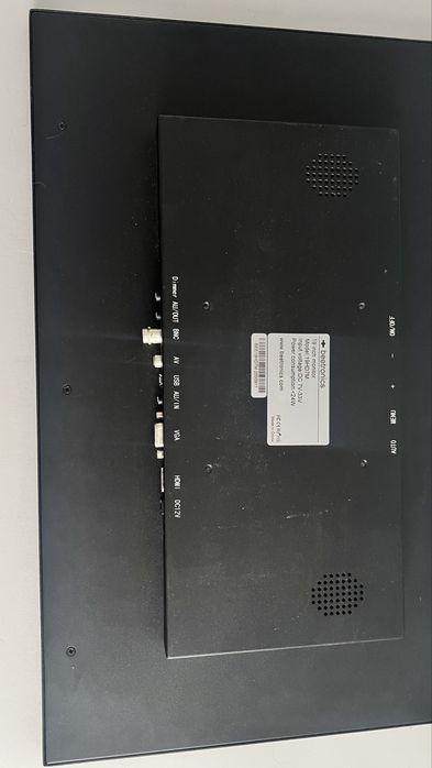 Monitor 19 cali metalowa obudowa