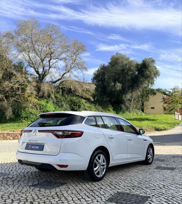 Renault Megane  2018 muito estimada
