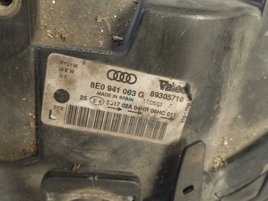 Ótica Esq AUDI A4 (8E2,B6) 00-05