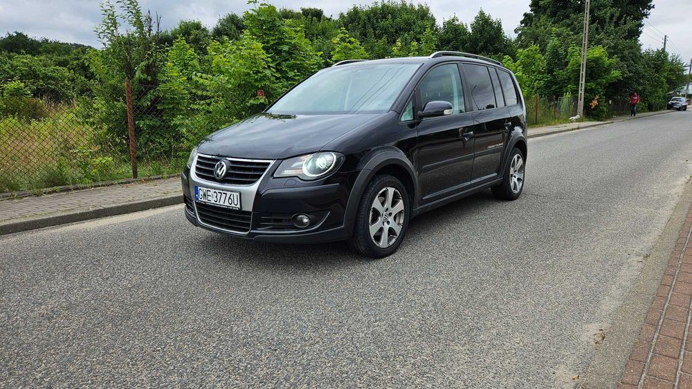 VW Touran Cross Lift 2.0TDI 170KM / 7 Osobowy / Xenony / Okazja