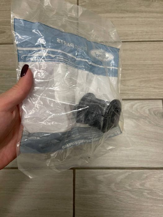 Втулки стабилизатора Ford Fusion USA, Ford Edge/Lincoln MKZ, MKX