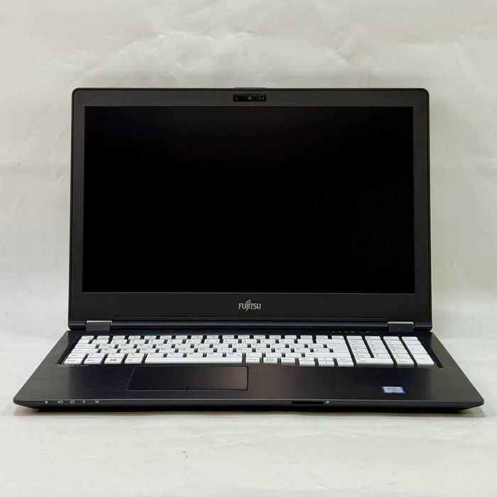 Ноутбук Fujitsu Lifebook U757/15.6"/Core i5/8GB DDR4/256GB SSD/HD 520