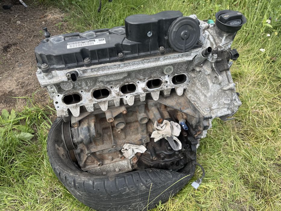 Двигатель VW Passat b7 12-14 USA 2.5 cbta, ccca,cbt  07K100031P