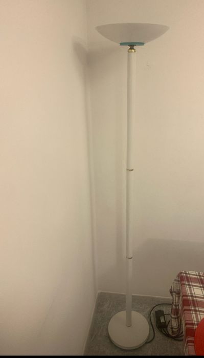 Candeeiro alto  Branco