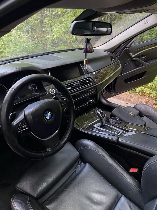 Продаю своє BMW f10