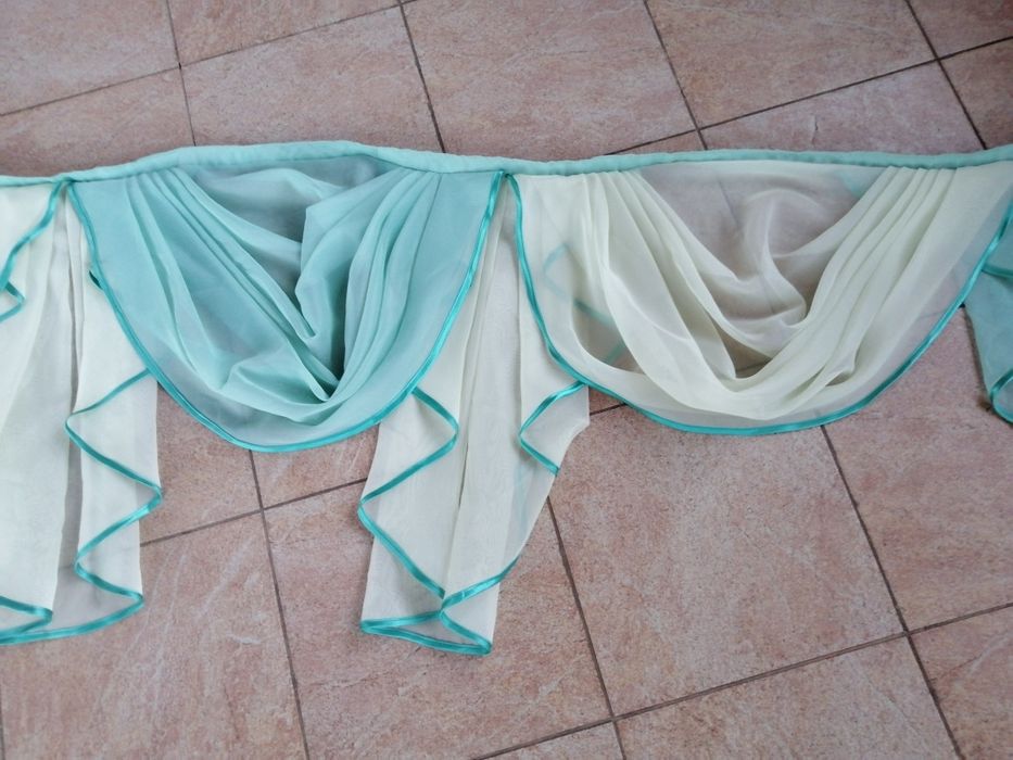 Ламбрикены на окна