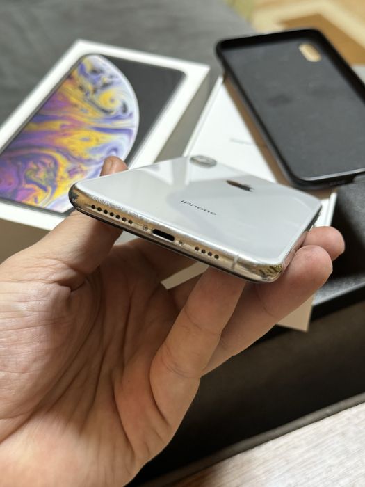 iPhone Xs Max 64gb silver neverlock
