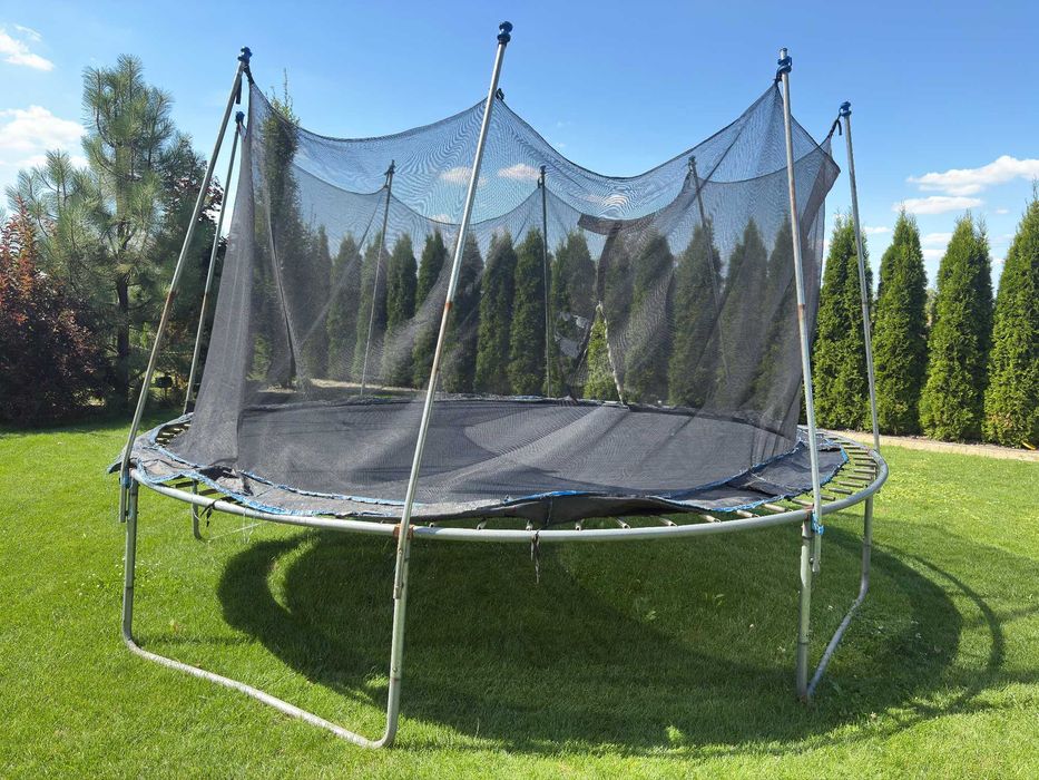Trampolina za darmo oddam