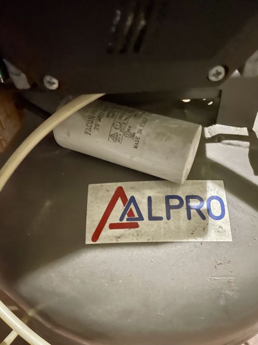 Compressor eletrico 24 L