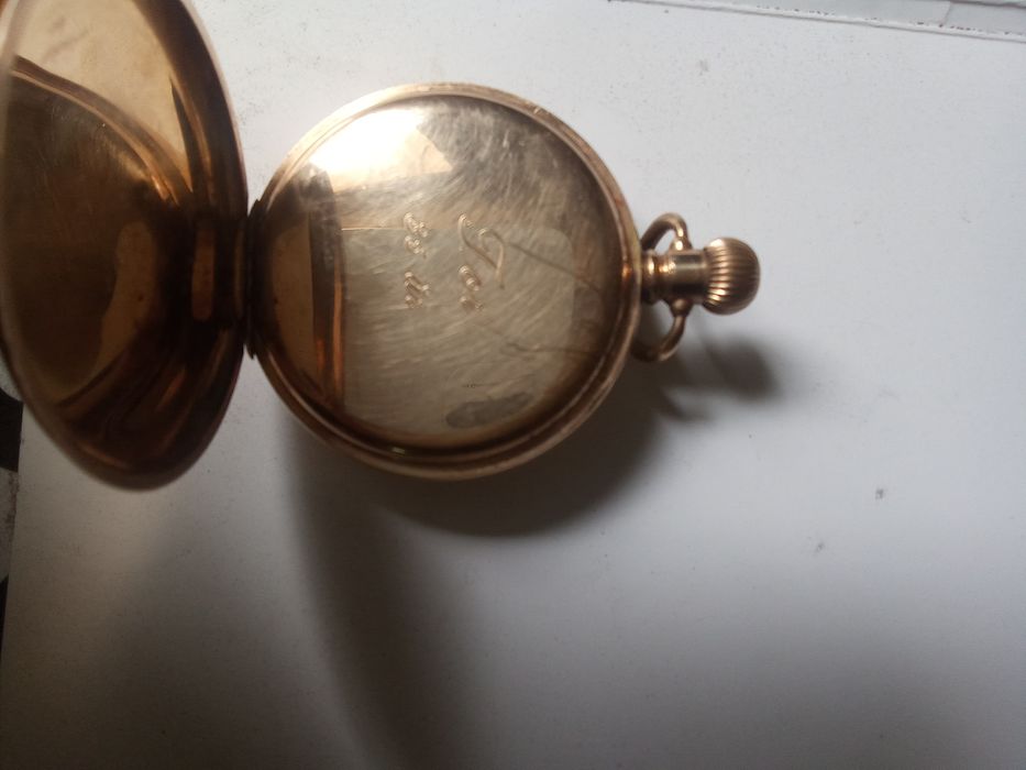 A M.Whaltam relógio bolso ouro!