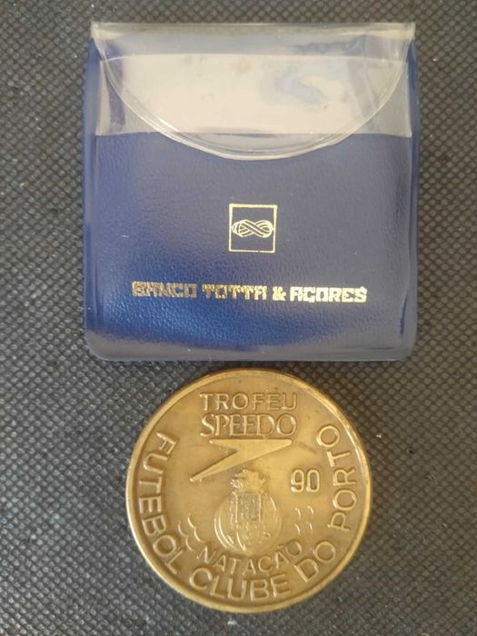 Medalha Antiga do FC Porto Banco Totta & Açores.
