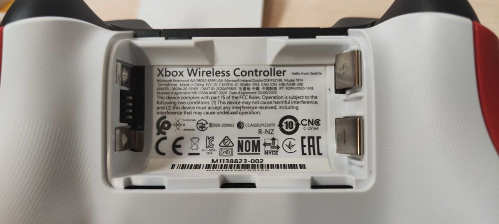 Геймпад Microsoft Xbox Wireless Controller Pulse Red (Model: 1914)