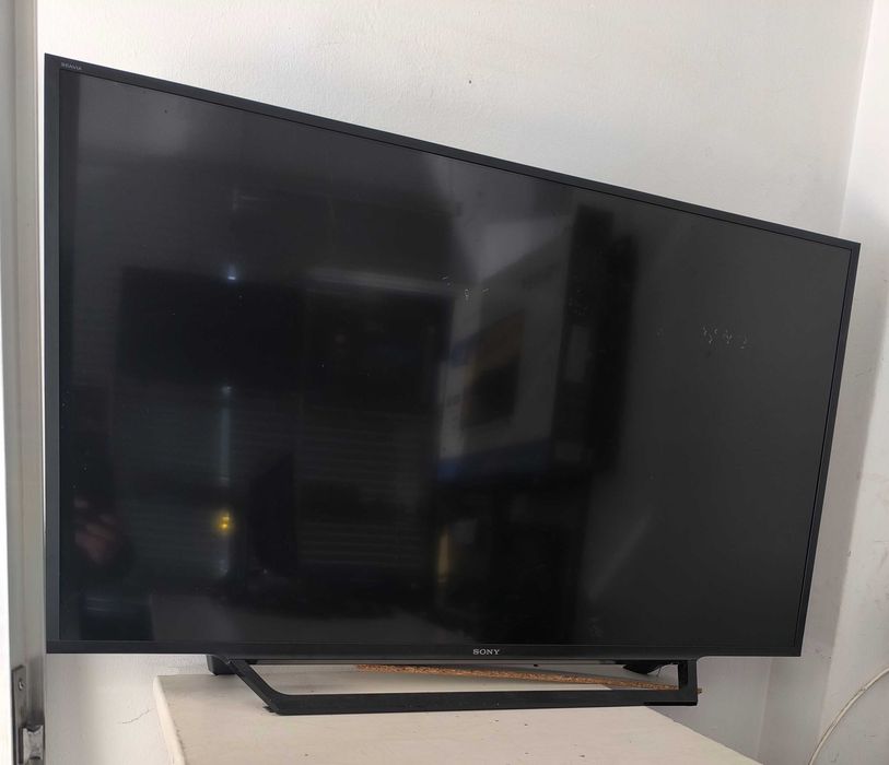 TV SONY KDL-48WD653  Ecrã estalado