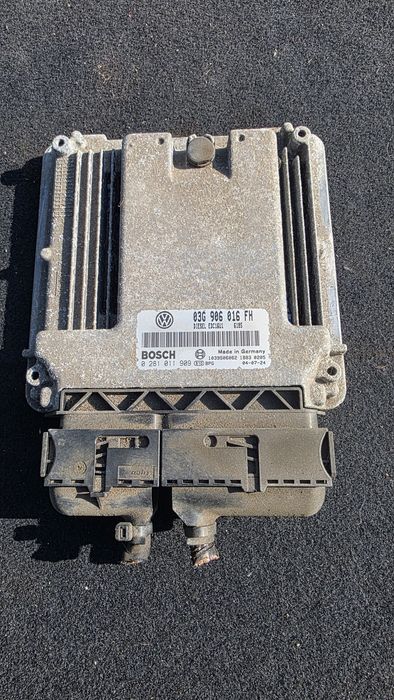 Sterownik  Komputer Silnika Seat Altea 2.0 tdi 140km BKD.