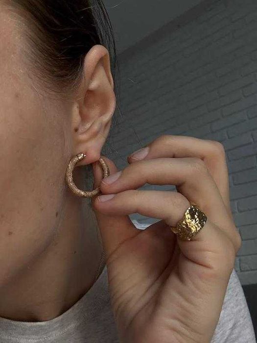 Сережки pandora rose matte brilliance hoop