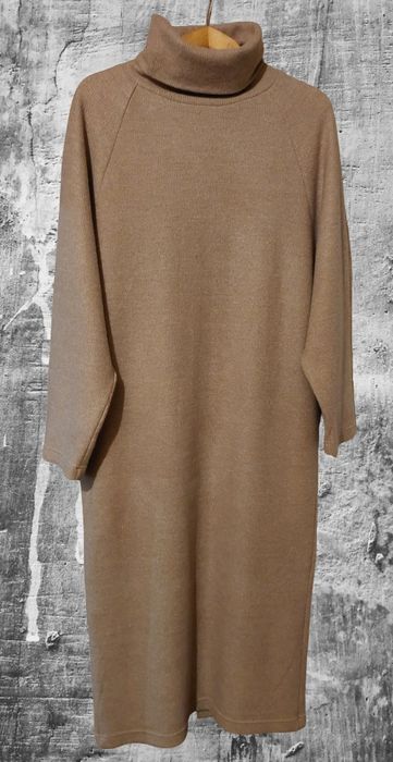 Женское теплое платье