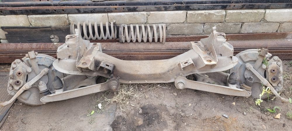 Передняя балка на москвич 2140,412.