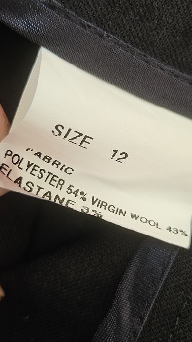 Eleganckie klasyczne spodnie Artigiano made in Italy (wergin wool  43%) r. M