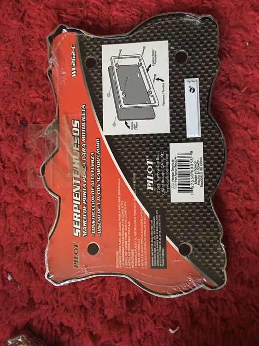 рамка на мотоцикл із металу в хромі змія Harley Davidson та інші