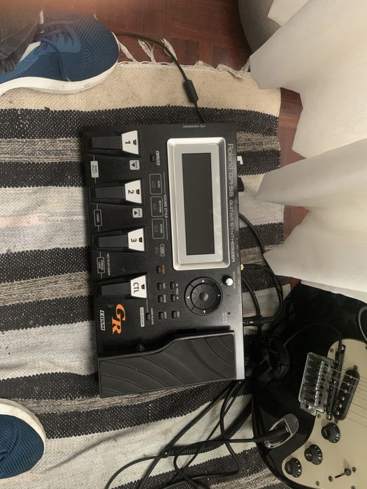 Sintetizador de GUITARRA /BAIXO… GR 55