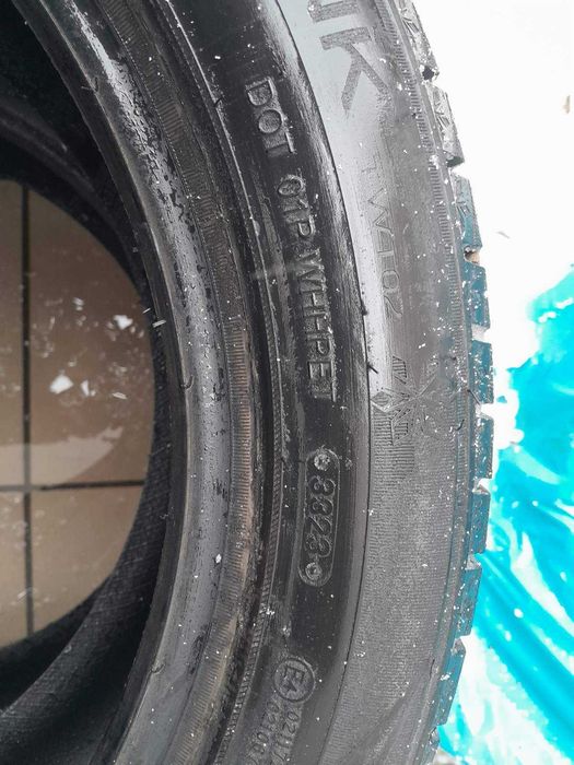 Sprzedam opony zimowe (4 sztuki) 235/50/18, cena 800