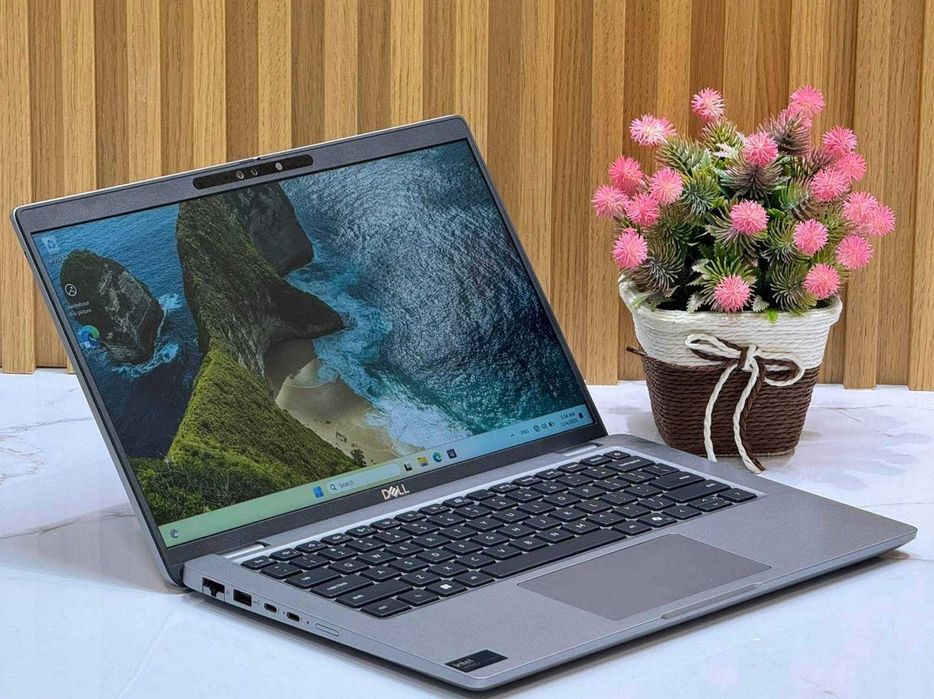 Dell Latitude 14" i5-1245U/16GB/256Nvme linha Profissional com Garantia