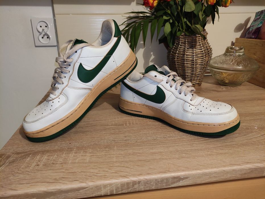 Sprzedam Nike Air Force 1'07
Rozmiar 36,5-23cm
Stan idealny. 
Buty w 1