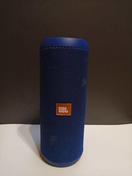 Колонка JBL синя