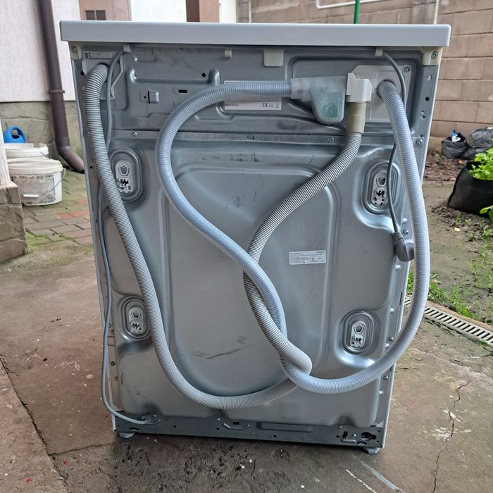 Продам стиральную машину Bosch Serie 8