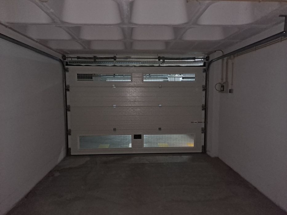 Garagem/Box para arrendar