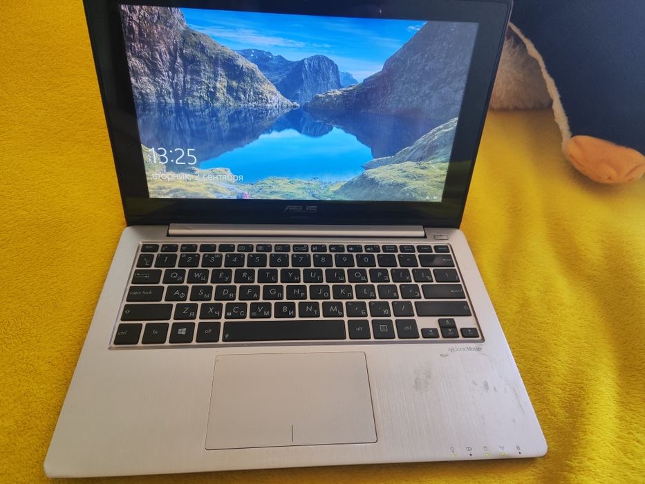 Ноутбук Asus s200e