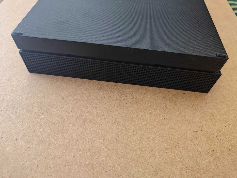 Consola Xbox One X, 1Tb, Preta
