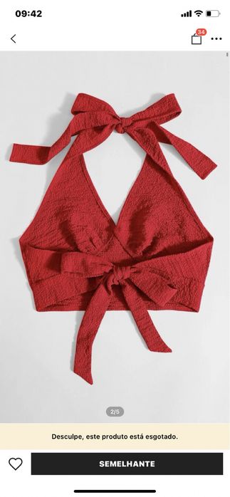 Top vermelho com laço atrás