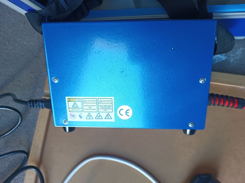 Aquecedor por indução. Indutora para aquecimento de metais.