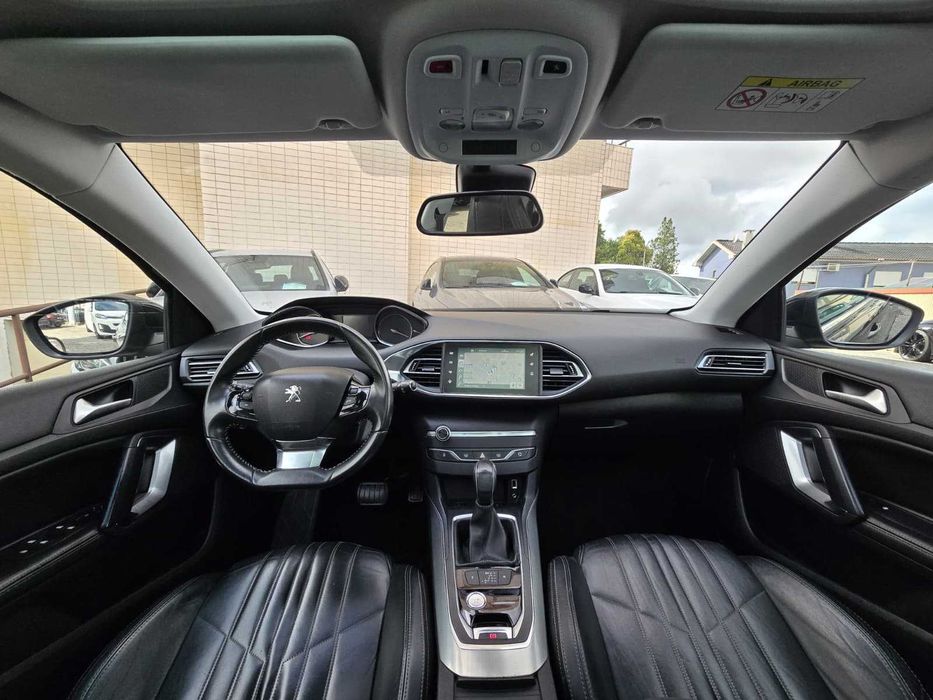 Peugeot 308 SW — fotografia 7