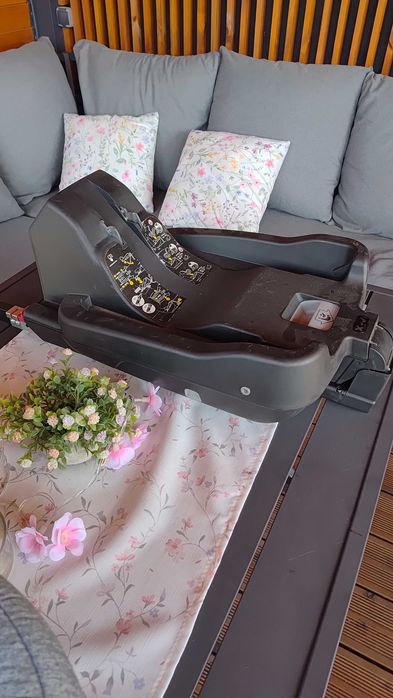 Komplet fotelików samochodowych Avionaut – Pixel + AeroFIX + baza ISOFIX