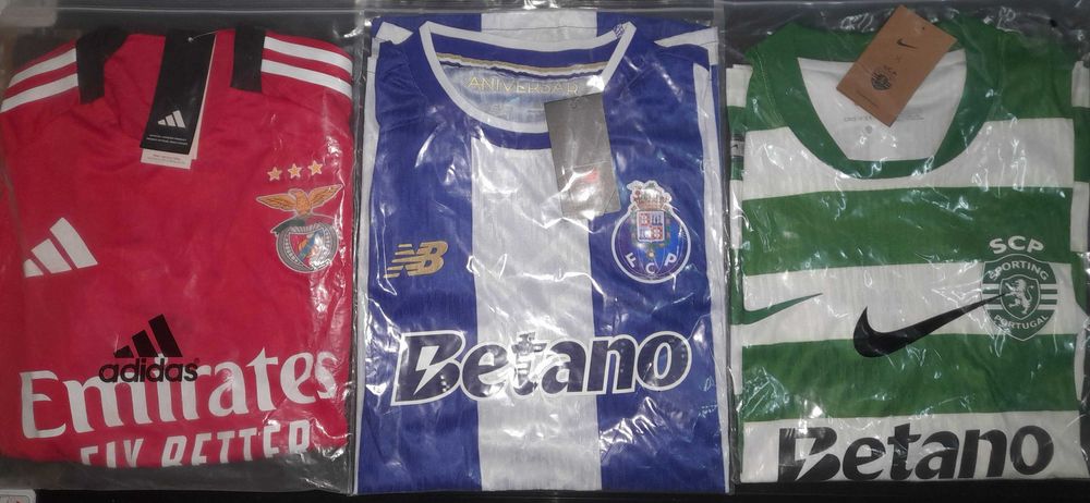 Camisolas desportivas NOVAS