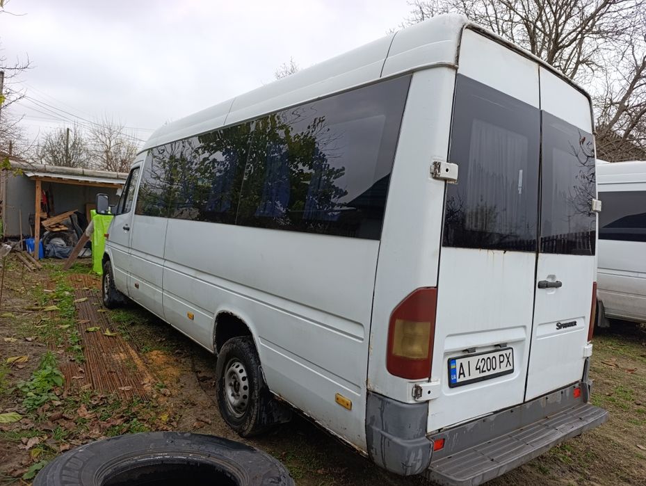 Мерседес спрінтер