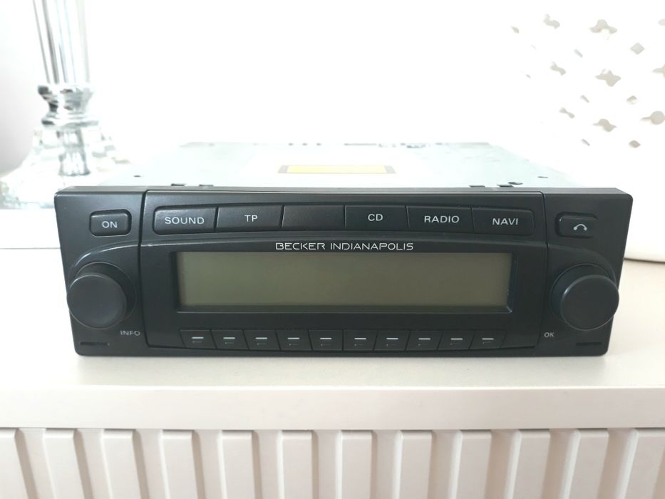 Becker Indianapolis BE7922 radio samochodowe 1-DIN z AUX, CD, MP3, NAV