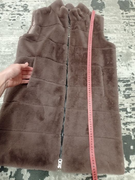 Безрукавка тепла, 46 розмір, М