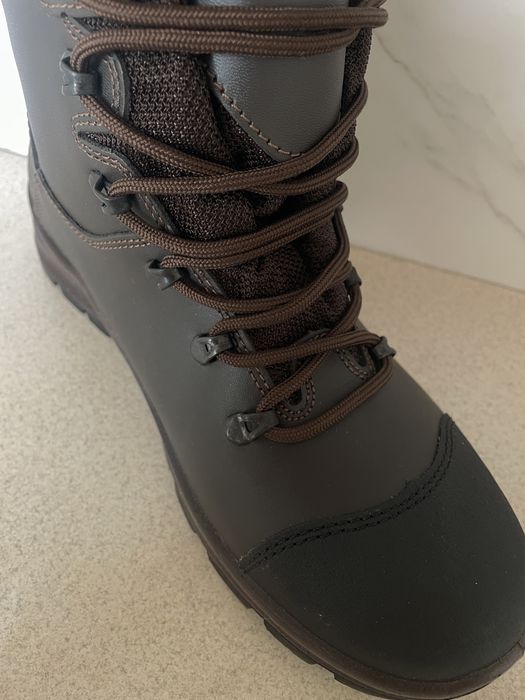 Берци чоловічі коричеві