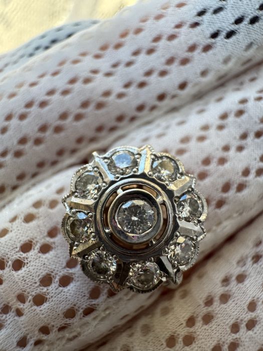 Золотое кольцо с бриллиантами малинка ссср 585