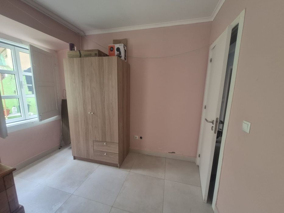 Arrendo quarto duplo no centro de Lisboa