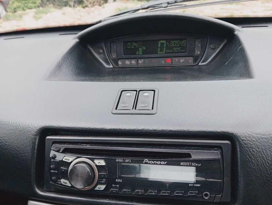 Vende-se Microcar MC2 de 2005 em muito bom estado geral com poucos quilómetros. Viatura sempre bem estimada.