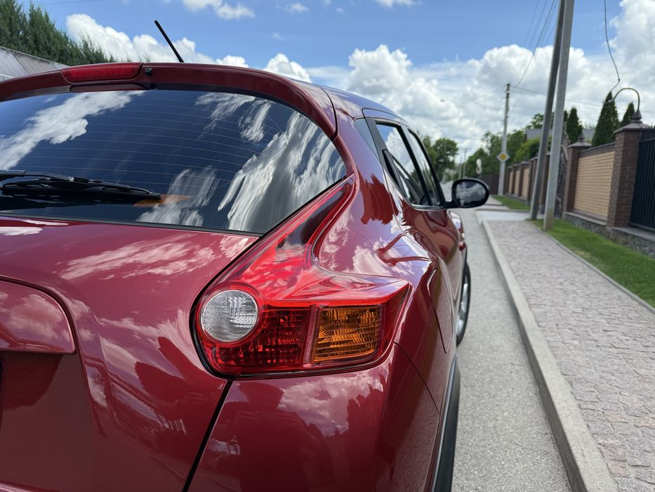 Nissan Juke офіціал (мінімальний пробіг)