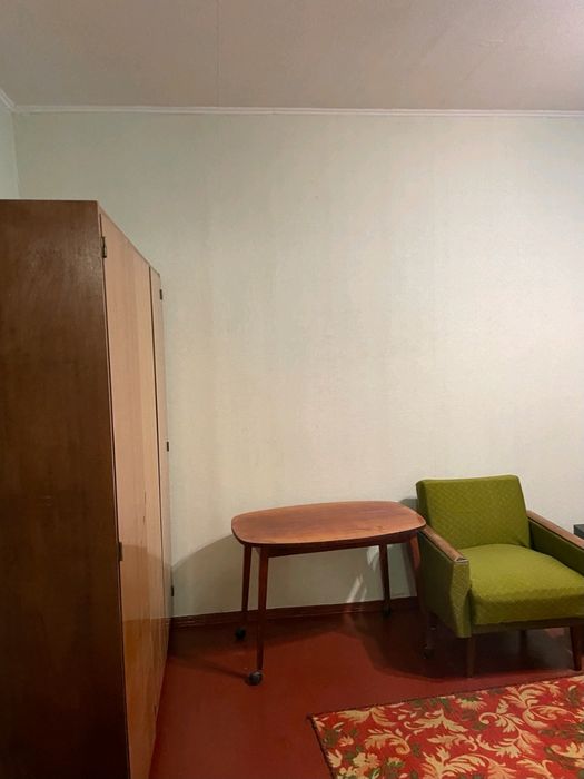 Сдам 1 ком квартиру возле  м. Победы за Ростом